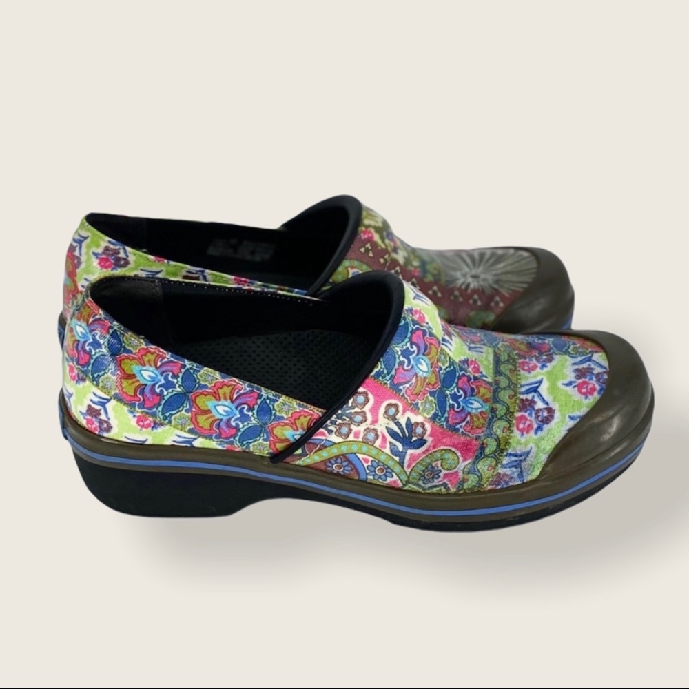Dansko Flower Patchwork Clogs Size 38 US Sz 7.5-8